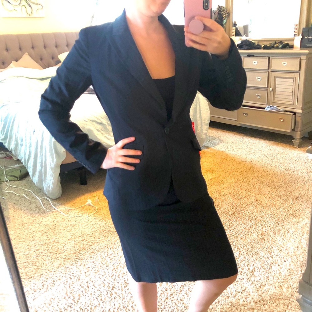 NY&Co Pinstripe Blue 2-piece suit